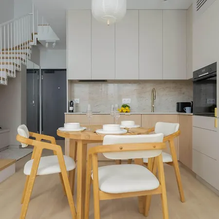 דירה Zen Prestige With Parking & Air Conditioning By Renters Prestige