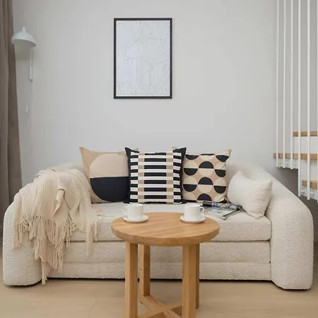 Appartement Zen Prestige With Parking & Air Conditioning By Renters Prestige *